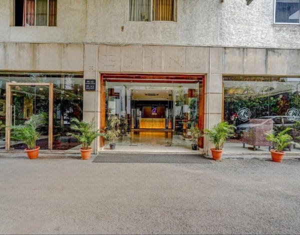 Banquet Halls Listing Category Chris Hotel chriswebp