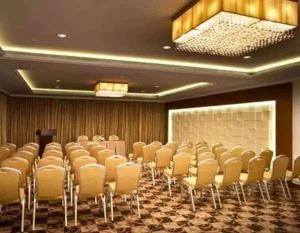 Banquet Halls Listing Category Adarsh Hamilton hotel darsh